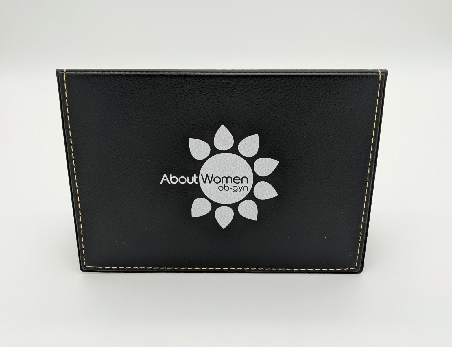 About_women_photo_book